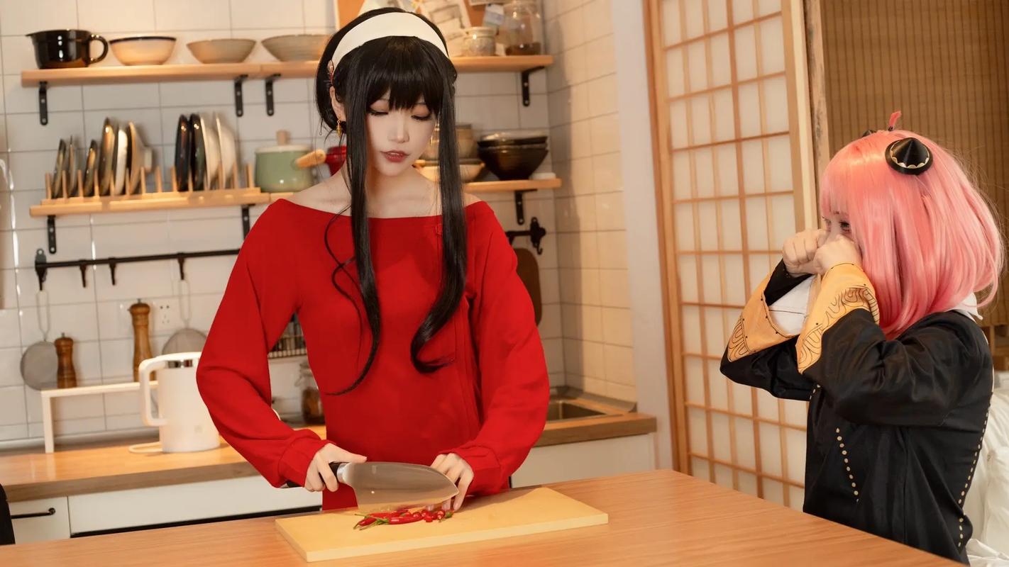 Spy x Family Yor Forger Cospla - Anime Cosplay Yor Forger incelemesi ve fiyatı